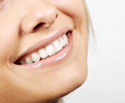 Dental Health Colorado offers porcelain veneers to brighten smiles.